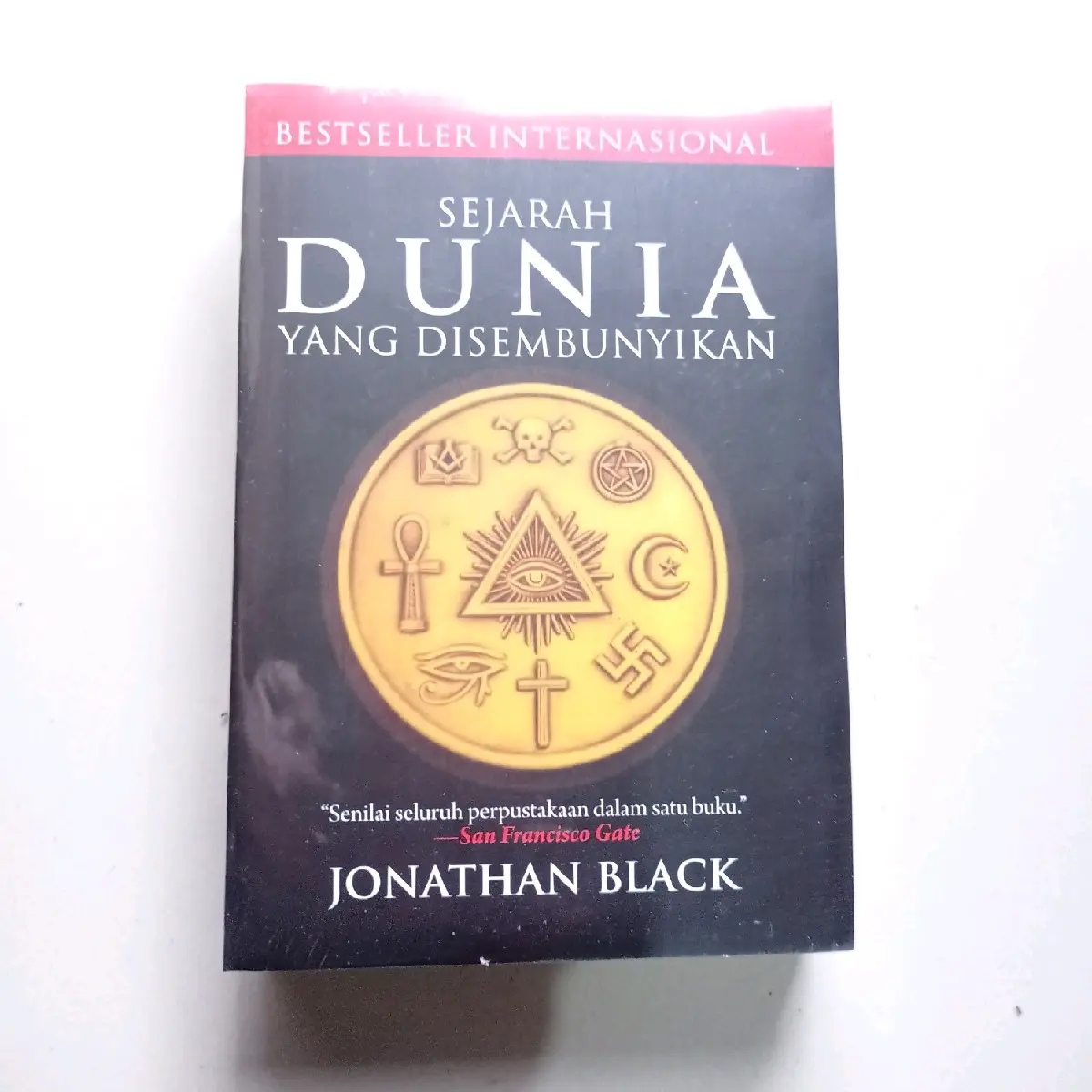 Buku Sejarah Dunia Yang Disembunyikan + Madilog + Nostradamus + Dunia sophie + Retorika