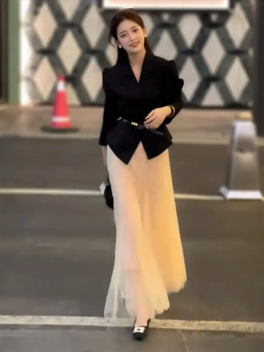 Set Áo Vest nữ vạt chéo chân váy lưới xòe dáng maxi ( tặng kèm thắt lưng ) nhẹ nhàng cuốn hút