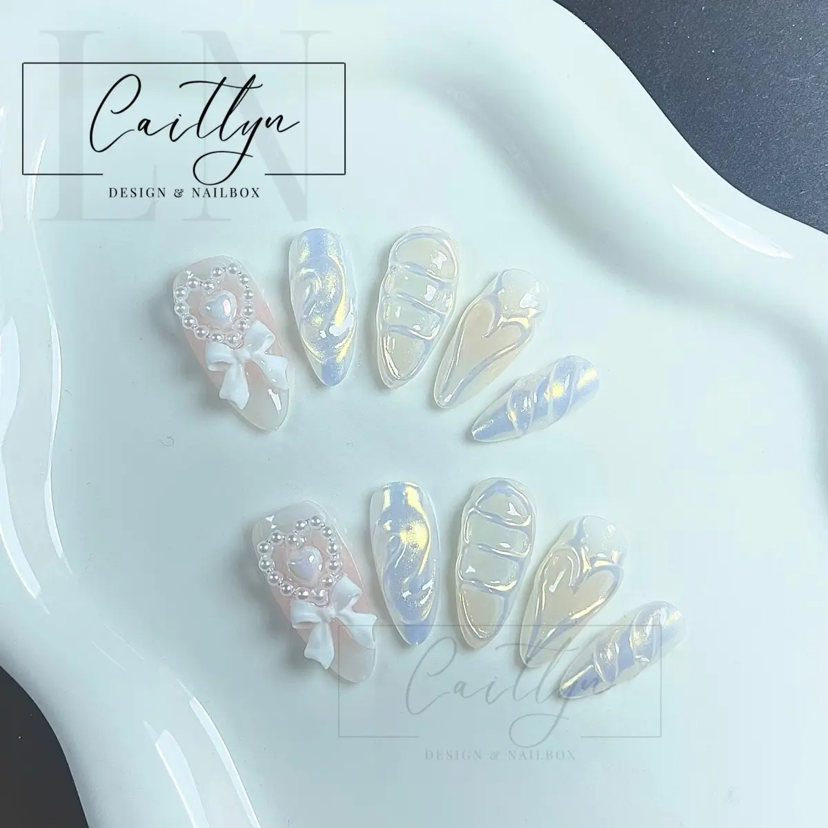 Mã 036 - Nailbox Thiết Kế Thủ Công Y2K (kèm bộ dụng cụ)