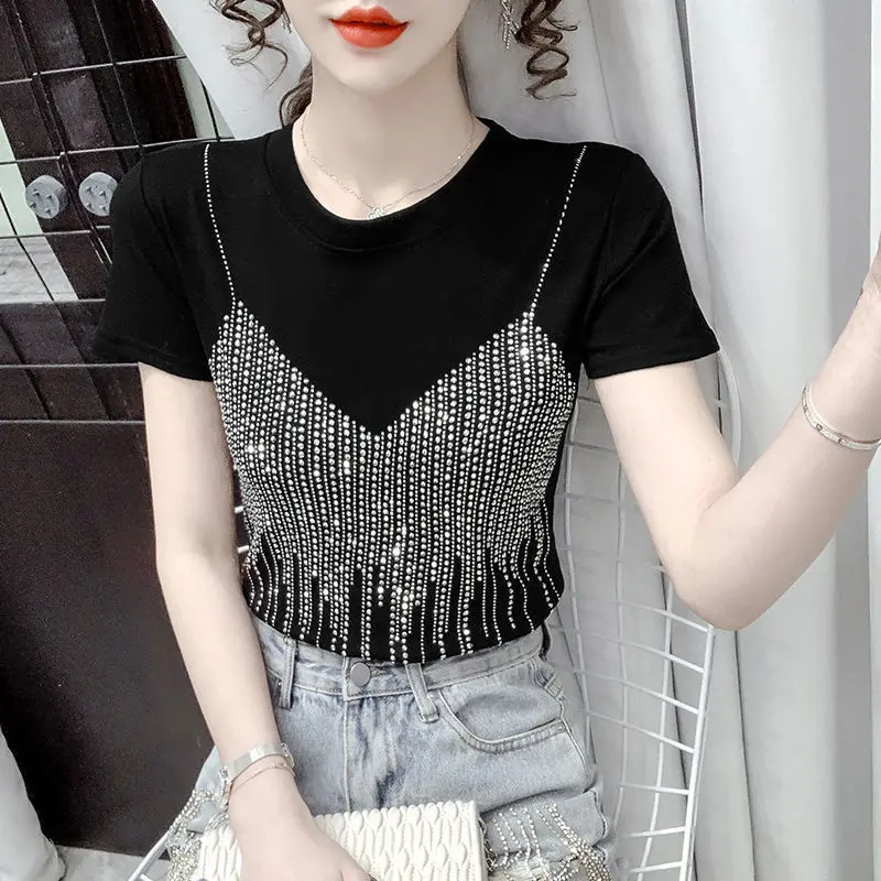 เสื้อยืด งานปักหนัก เจาะร้อน สินค้ายุโรป ทรงสลิมฟิต หญิง สายเอี๊ยมสองชิ้นปลอม เพชรเต็ม เงางาม แขนสั้น เสื้อคอกลม เหมาะสำหรับนักเรียน Women Clothing