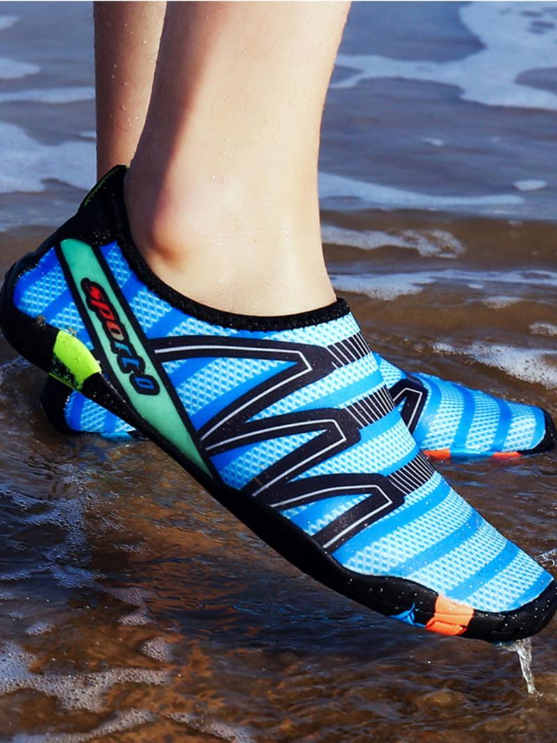 Product Introduction of Women's Striped Pattern Slip on River Trekking Shoes, Back To School Breathable Comfortable Sports Shoes for Outdoor Swimming, Water Shoes, Non-slip Quick Drying Swimming Shoes for All Seasons Beach Party 1