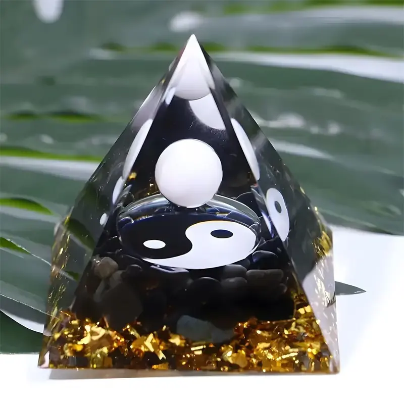 Tai Chi Base Pyramid Figurine, 1 Count Creative Desktop Home Decoration, Perfect Gift for Birthday, Valentine's Day, New Year, Various Holidays, Ornaments 0