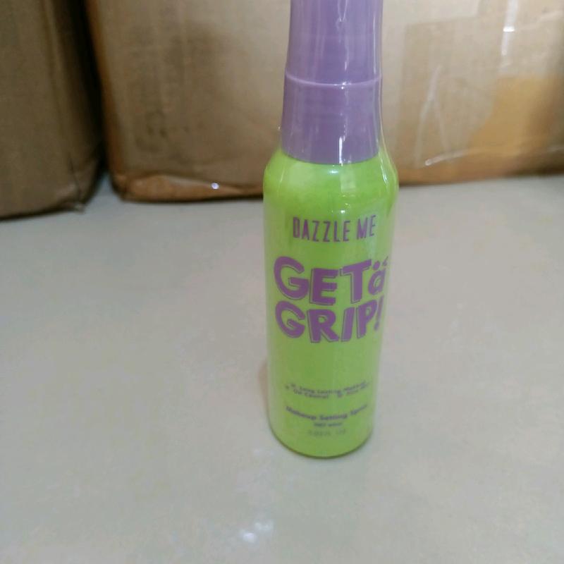 Dazzleme setting spray 0