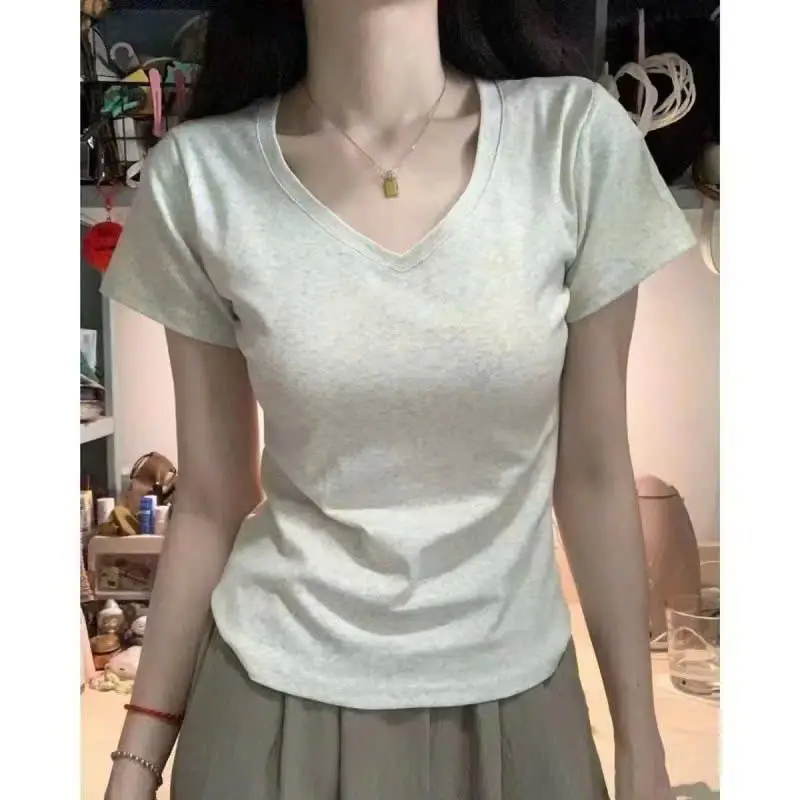 Áo trơn cổ V chất bo dày mịn form dáng babytee aobody ngantay thun