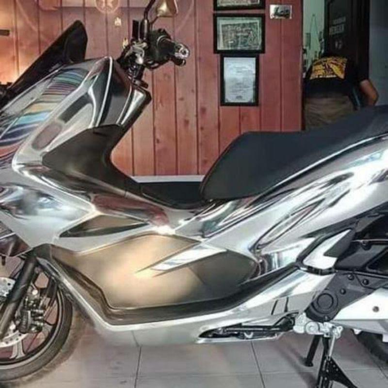 Product Introduction of SKOTLET STIKER MOTOR SILVER CROM /STIKER KROM SILVER ALUMINIUM 8