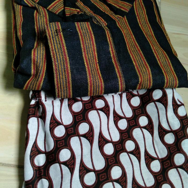 Setelan baju lurik anak laki-laki TK lengkap baju jawa lurik / surjan anak laki -laki baju adat jawa /baju surjan lurik anak + jarik + blangkon 1