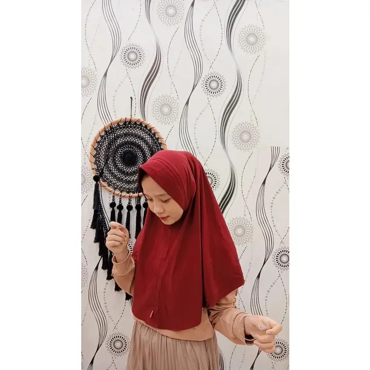 Jilbab Sorong Polos Rasyiqul/Wilda M termurah dan terlaris Nyaman Muslim Panjang Kerudung Instan Syari Khimar Jilbab Sorong Polos Rasyiqul/Wilda M termurah dan terlaris Nyaman Muslim Panjang Kerudung Instan Syari Khimar