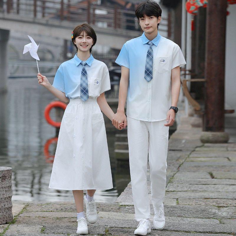 Product Introduction of Graduation Class Outfit Set - Trendy Gradient Color Short Sleeve Shirt |     School Uniform for Middle School Students, Performance & Recital |     Stylish Academic Wear (Boys & Girls) 1