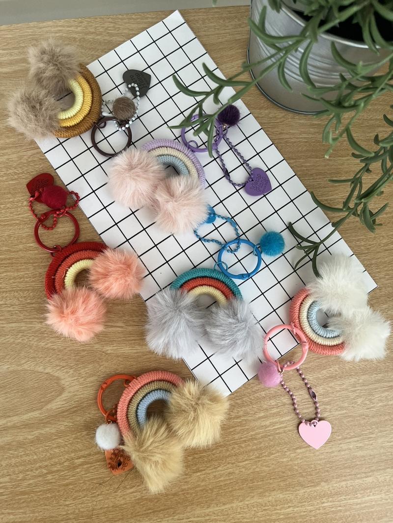 Product Introduction of Bag Aksesoris Gantungan Kunci Tas Bentuk Pelangi Macrame Pom Pom Rainbow Hiasan 3