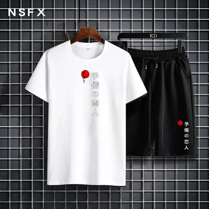 Bisa Cod/kaos distro cowok/Setelan Tulisan Jepang - 1 set outfit cowok (M-L-XL)