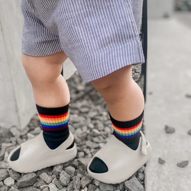 Kaos Kaki Anak Garis Strip Setrip Old School Tribal Motif Vintage 4