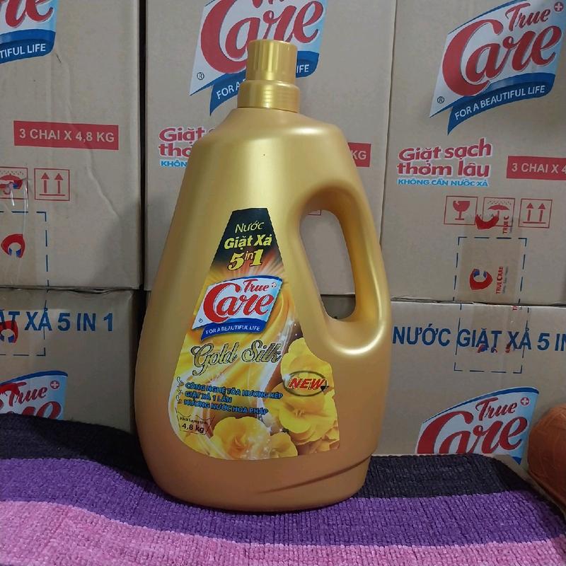 Nước giặt xả 5in1 True Care can 3.6kg, can 4.8kg - hương nước hoa thơm quý phái và sang trọng, Giặt Sạch và thơm lâu không cần dùng nước xả vải, Làm Sạch. Nước giặt quần áo thơm 5