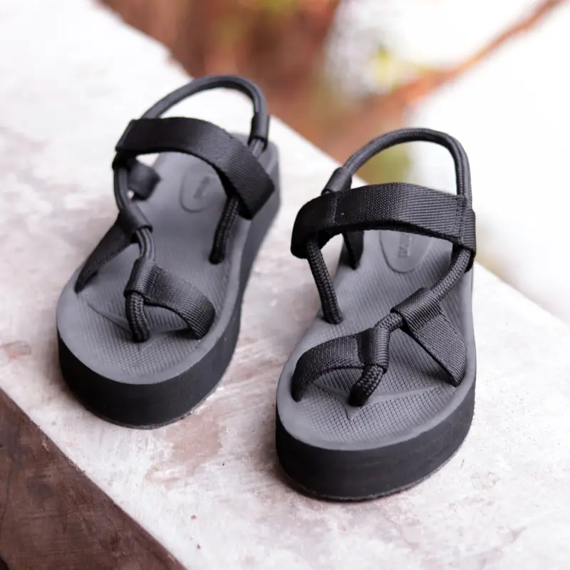 Sandal Wedges Wanita 4.3cm Sendal Cewek Sol Karet Model Keren RQ21 2