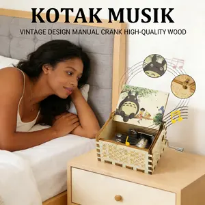 Kotak Musik Kayu Antik Putar Manual - Hadiah Khusus Kolektor, Dekorasi Vintage Klasik, Pengeras Suara Alami, Melodi Abadi, Kerajinan Kayu Unik, Fokus Interior, Simbol Retro Elegan