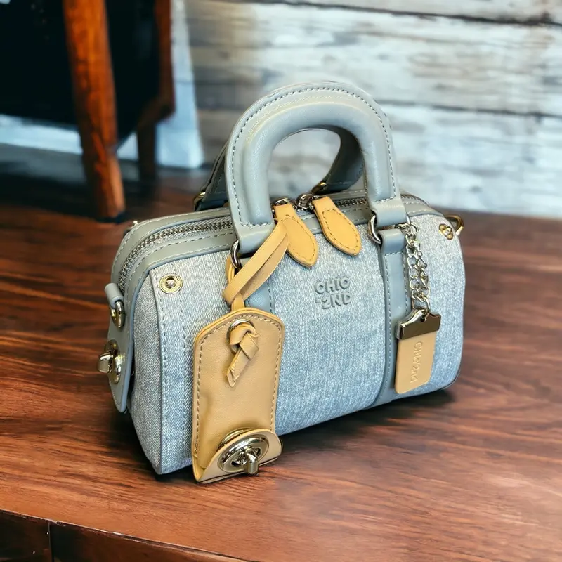 Túi Xách Nữ Chio Đeo Chéo Size 18 Da Pu Mẫu Mới 2025 1789 Bag Nữ Nhung Kem tui qc 3