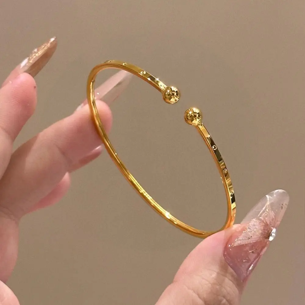 Non Fading Women Jewelry Light Bracelet High-end Fashion Hand Jewelry Bangle Elegant Gift Hand Ornament Sisters
