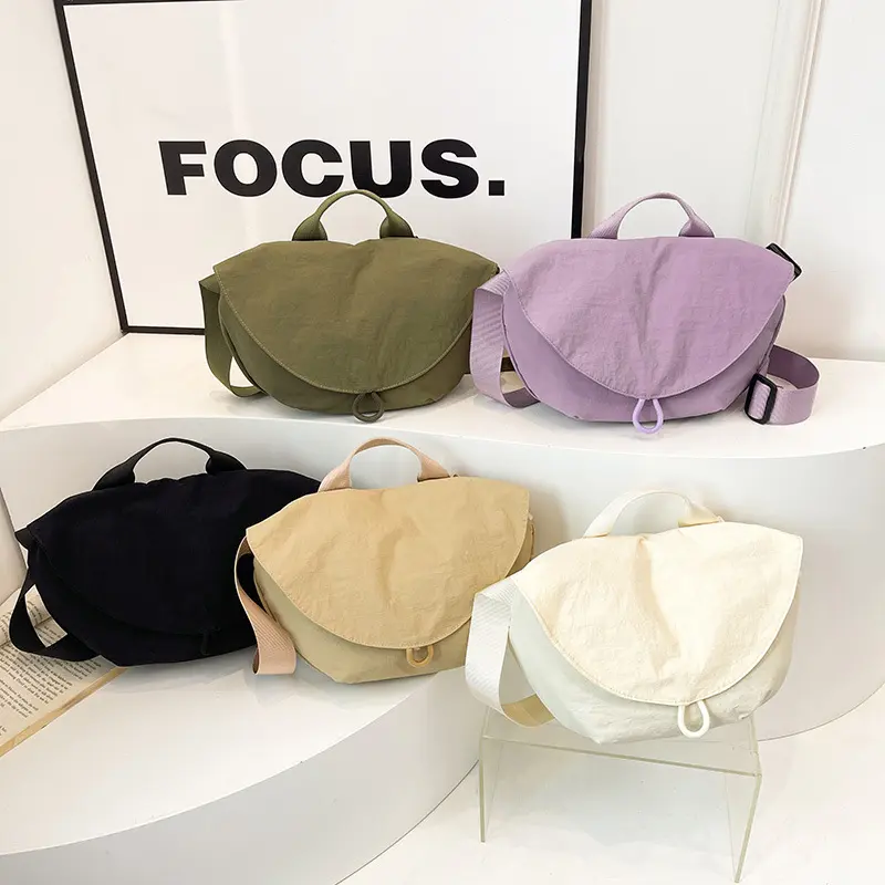 Lulu Magnetic Bag Sports Messenger Bag for Women 2024 New Fitness Cycling Waist Bag Nylon Dumplings Shoulder Bag for Men