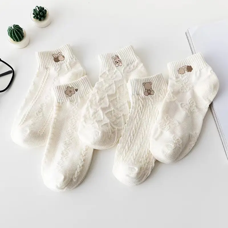 Women's Ankle Socks Summer Lightweight, Crisp White Japanese Style Cartoon Embroidery Low-Cut No-Show Socks, Student Preppy Anti-Odor Breathable Daily Socks