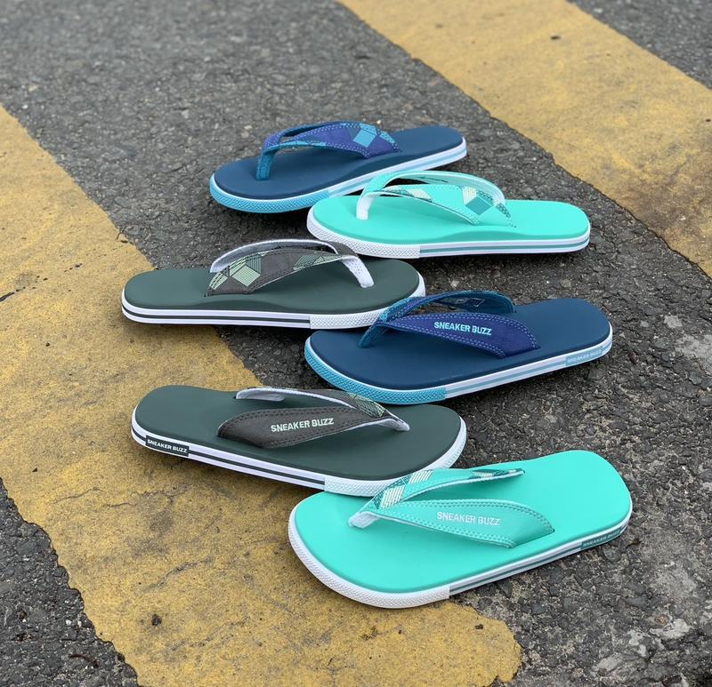 Product Introduction of Dép Sneaker Buzz Xanh Quai Hoạ Tiết 2