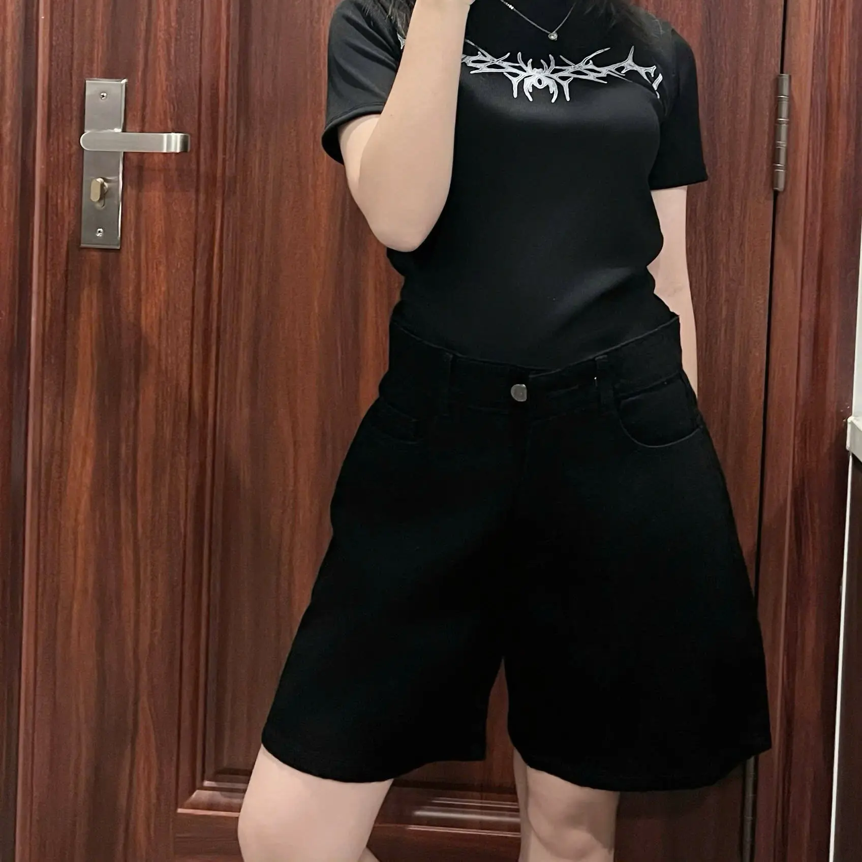 nữ lửng ống rộng, quần bò nữ lửng,  nữ cá tính, năng động quần jean