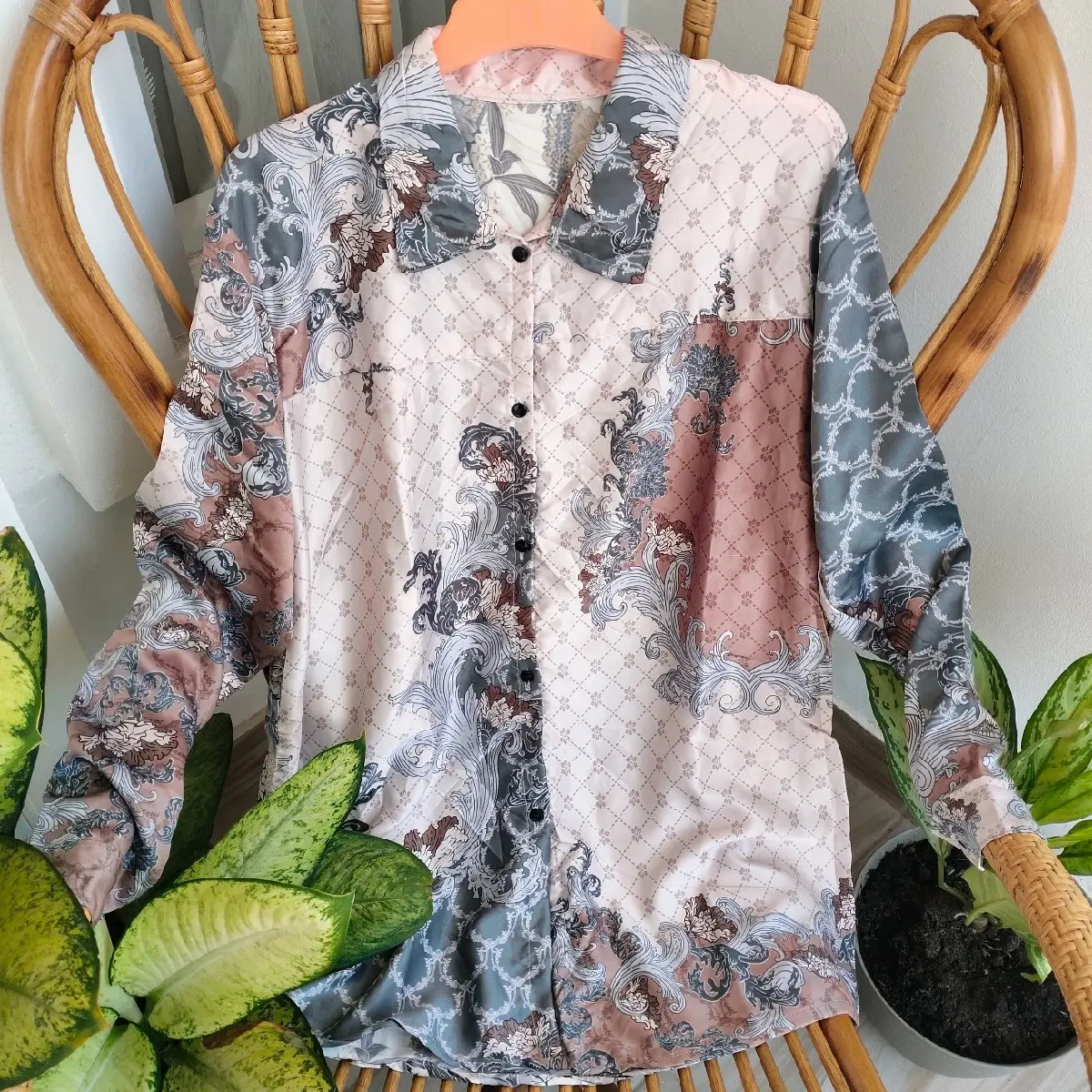 ATASAN KEMEJA TUNIK WANITA SILKY ( Baju Formal Lembut Nyaman )