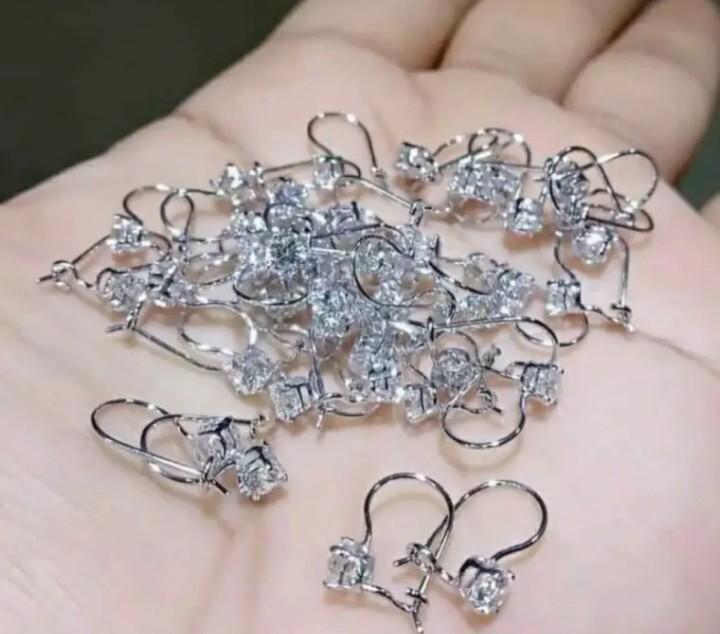 Product Introduction of ter baru anting desi titanium dewasa anti karat 2