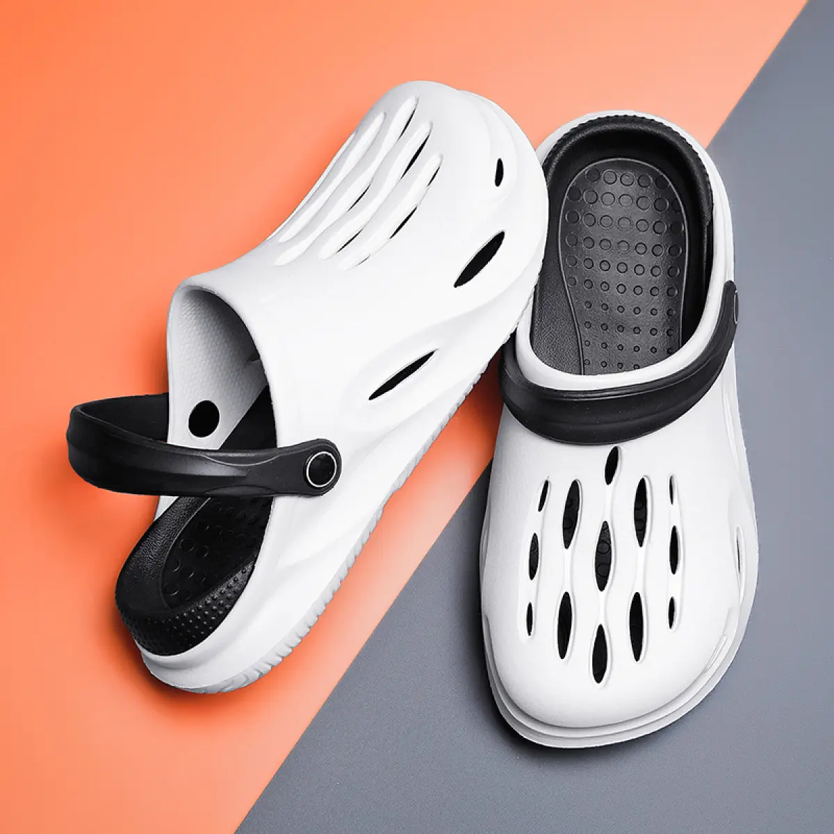 New men's holey shoes, summer outdoor anti - slip soft - sole toe - covered sandals, leisure slippers, "squishy feeling" lazy beach shoes. Suitable shoe sizes: 40 - 45