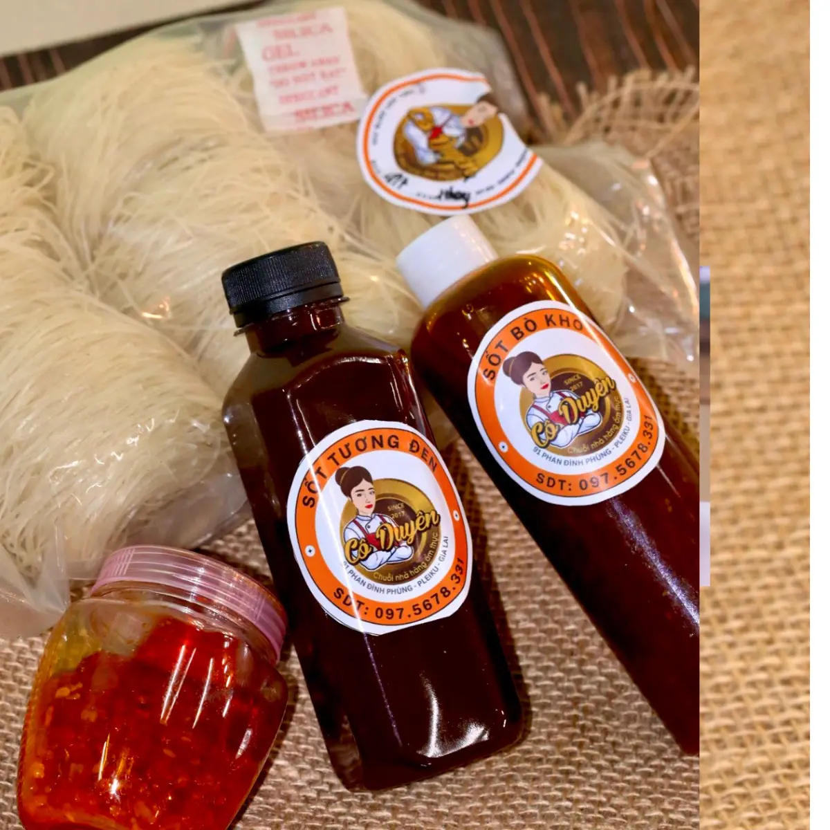 Combo -Sét Phở Bò Kho  - Đặc Sản Gia Lai( 1 Sét = 8 Phần Lớn  cho 8 người ăn )  + 4  Gia Vị Đầy Đủ Chế Biến Nhanh-Thưởng Thức Mọi Nơi Nước Sốt Chua Cay