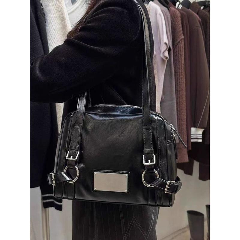 Product Introduction of 2025 South Korea New Shoulder Motorcycle Bag Special-Interest Design Bowling Bag Commuter Large Capacity Totes Vintage Handbag 0