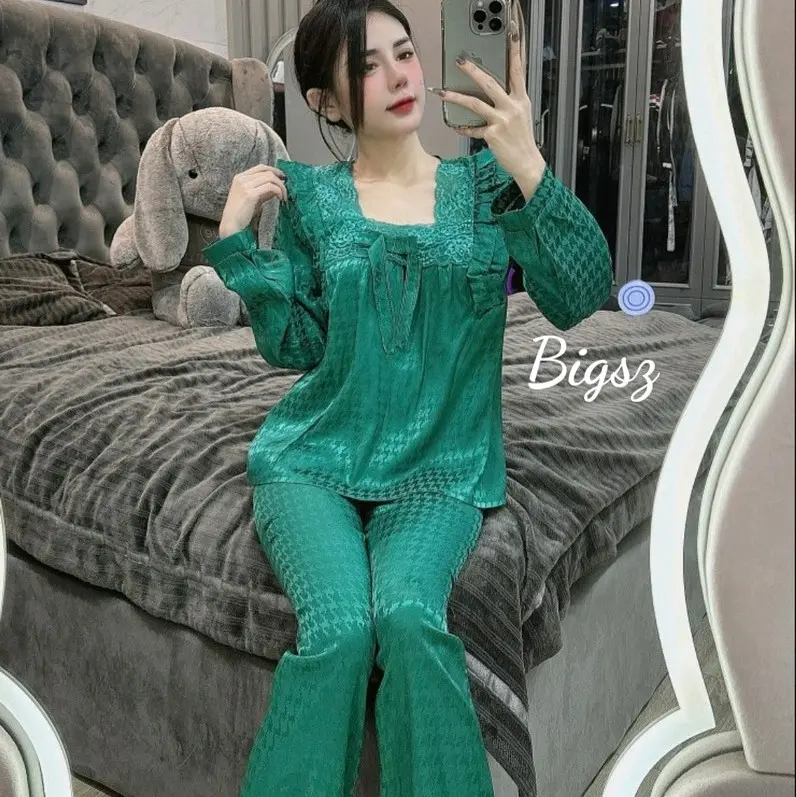 (Big size 68-80kg) Đồ Bộ Pijama Thiết Kế Cổ Vuông Phối Ren  Tay Dài Quần Dài , Chất Gấm ,Phong Cách Dễ Thương Cho Nữ. Nhung Voi Đỏ Sen Viền Ren bộ  ngủ đồ  bộ