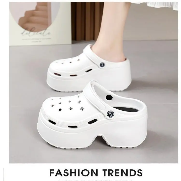 9cm Thick Bottom Hole Shoes Height Increasing Women's New Fashion Closed Toe Two-Way Casual Beach Garden Shoes Platform Shoes