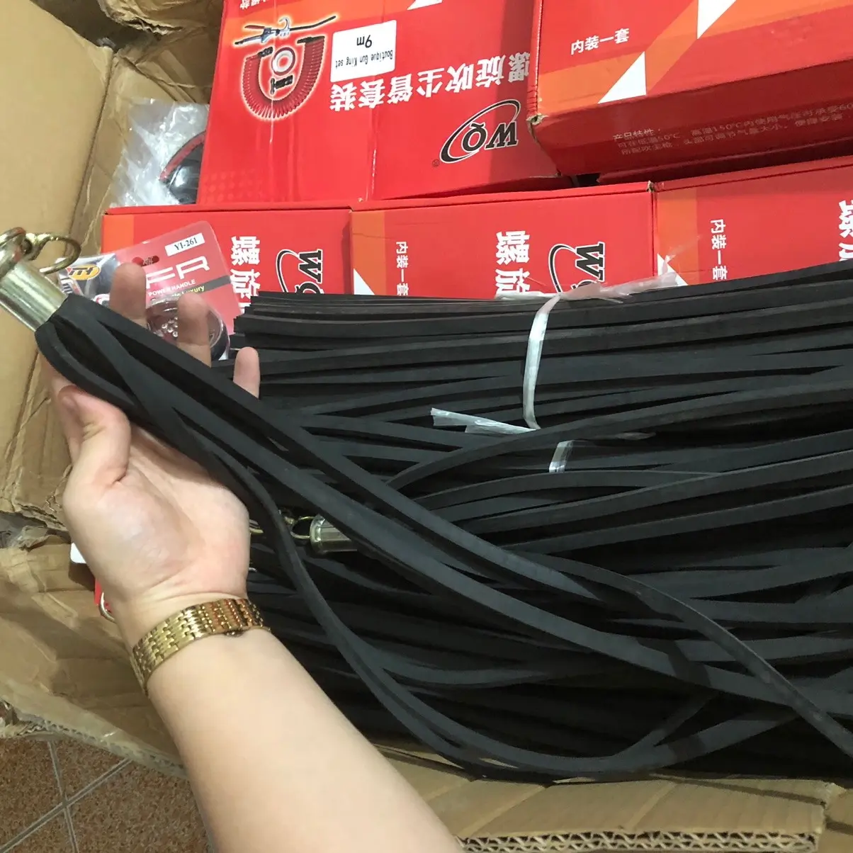 Chun quật lốp xe tải, xe ben