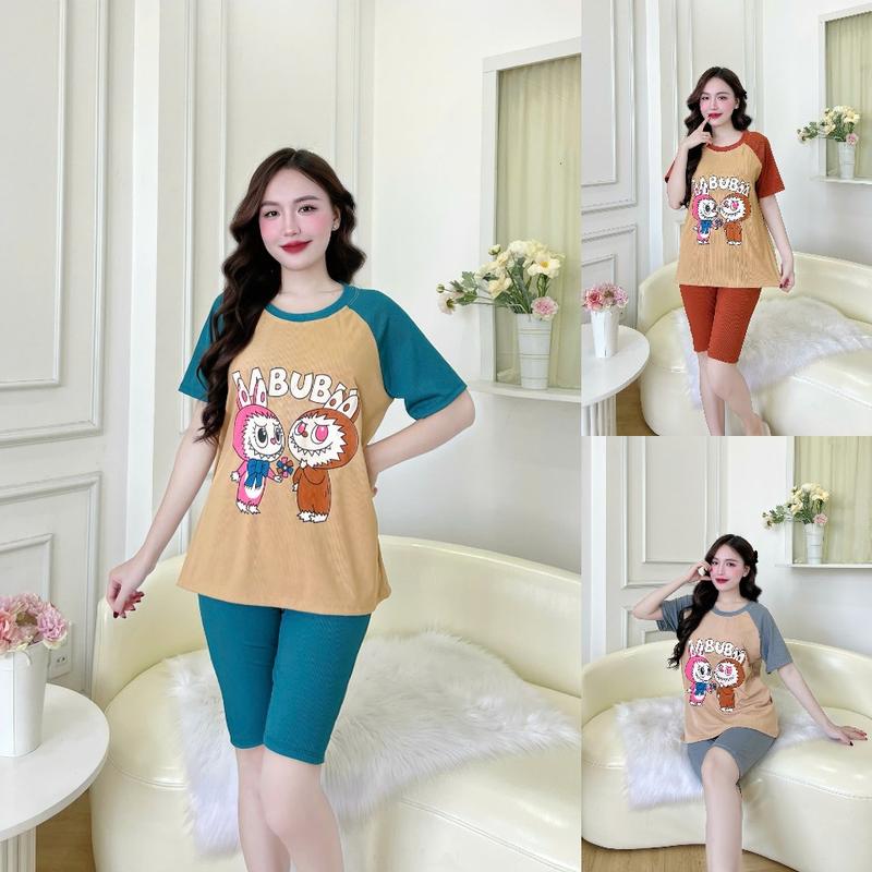 Product Introduction of Bộ đồ lửng tăm hàn phối lubabu dễ thương,chất thun tăm hàn mềm mại,thoáng mát,co giãn bốn chiều tăng độ thỏa mái khi mặc,quần có túi sâu rất tiện lợi. Thời Trang Tuyết Nhi. Nữ Women Áo Quần Ngủ Top Voi 28