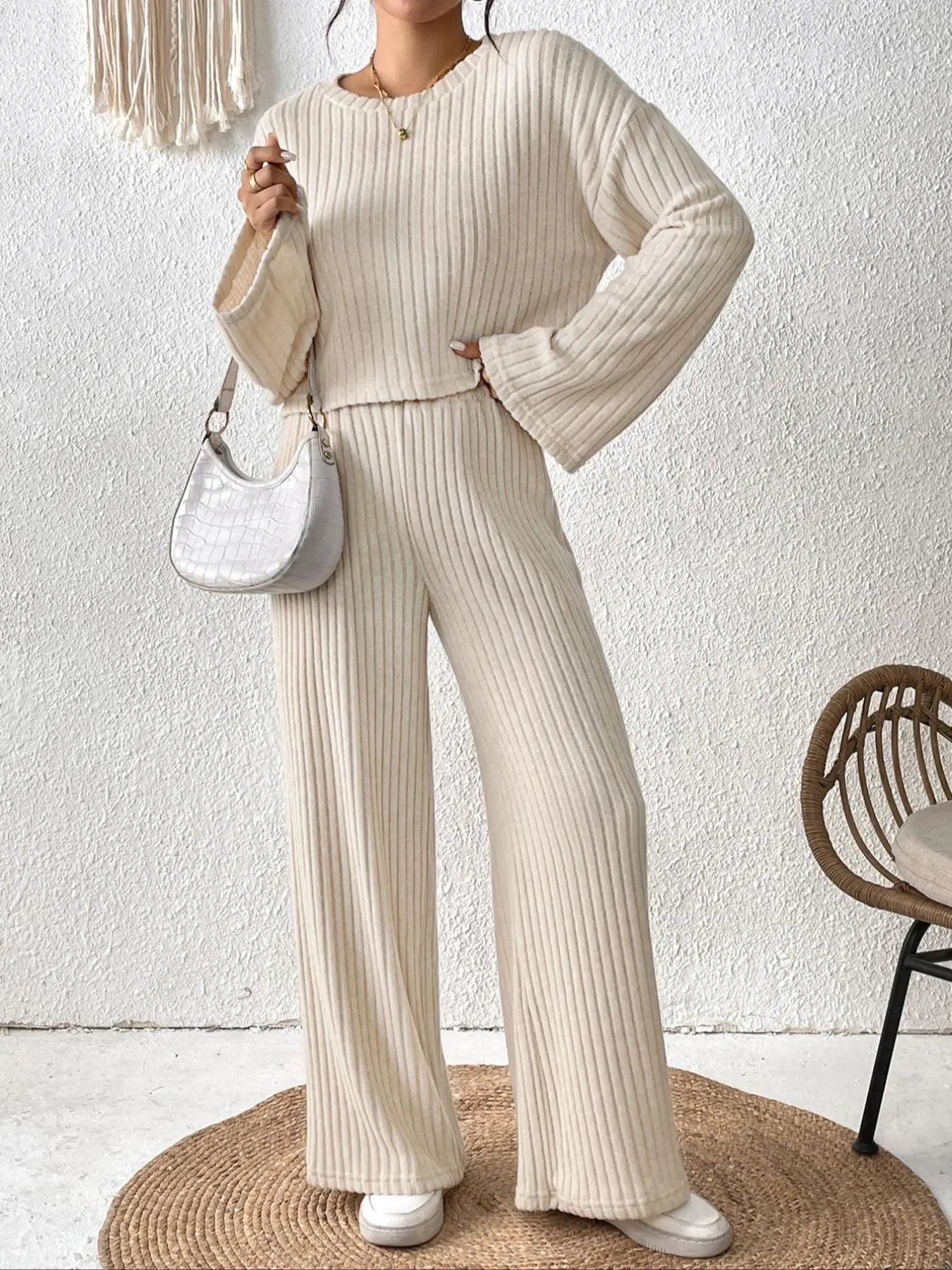 Women's Solid Color Ribbed Round Neck Crop Tee & Wide Leg Pants Set, Elegant Fashion Cozy Drop Shoulder Long Sleeve T-shirt & Elastic Waist Trousers for Daily Outdoor Wear, Casual Outfits Clothes for Women, Lounge Tracksuit Women, Travel