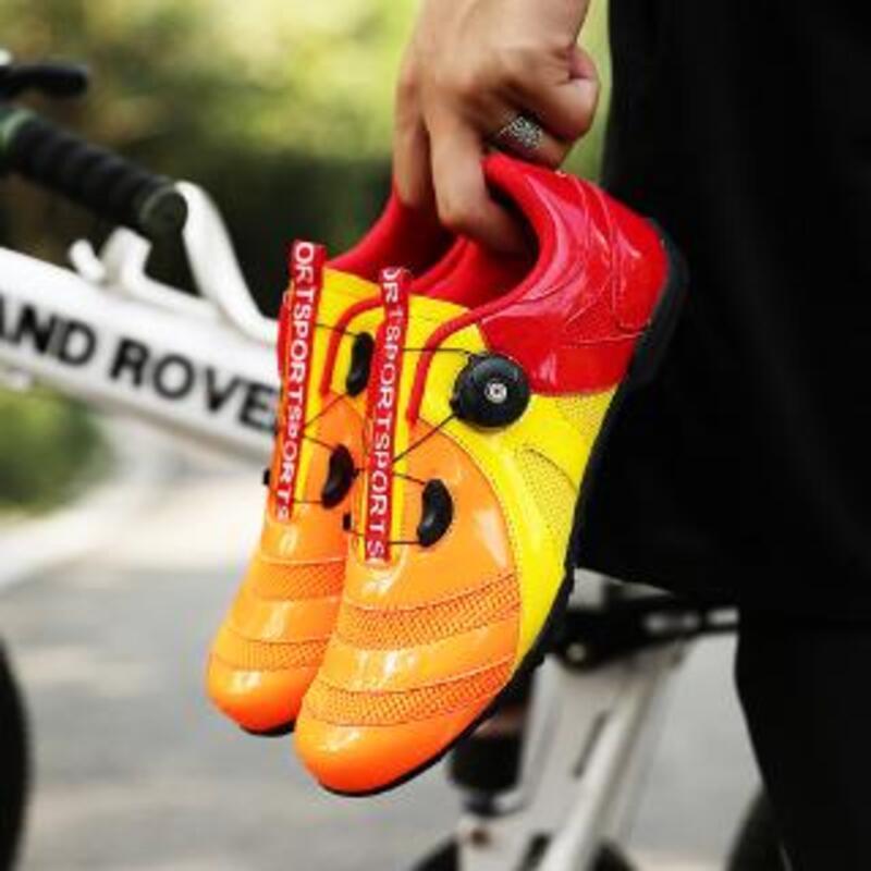 Product Introduction of Ready Stock Unlocked MTB Road Bike Bicycle Shoes Self-Locking Shoesbreathable Rubber Outsole mountain Cycg Accessories 5