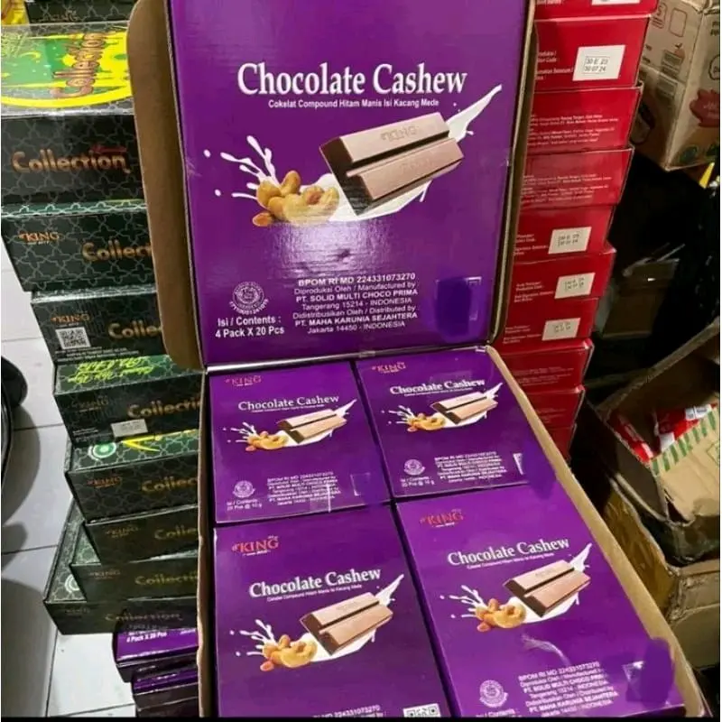 Satu pack chocolate cashew isi 20 pcs promo murah banget /coklat cashew 1 pack isi 20pcs promo murah banget
