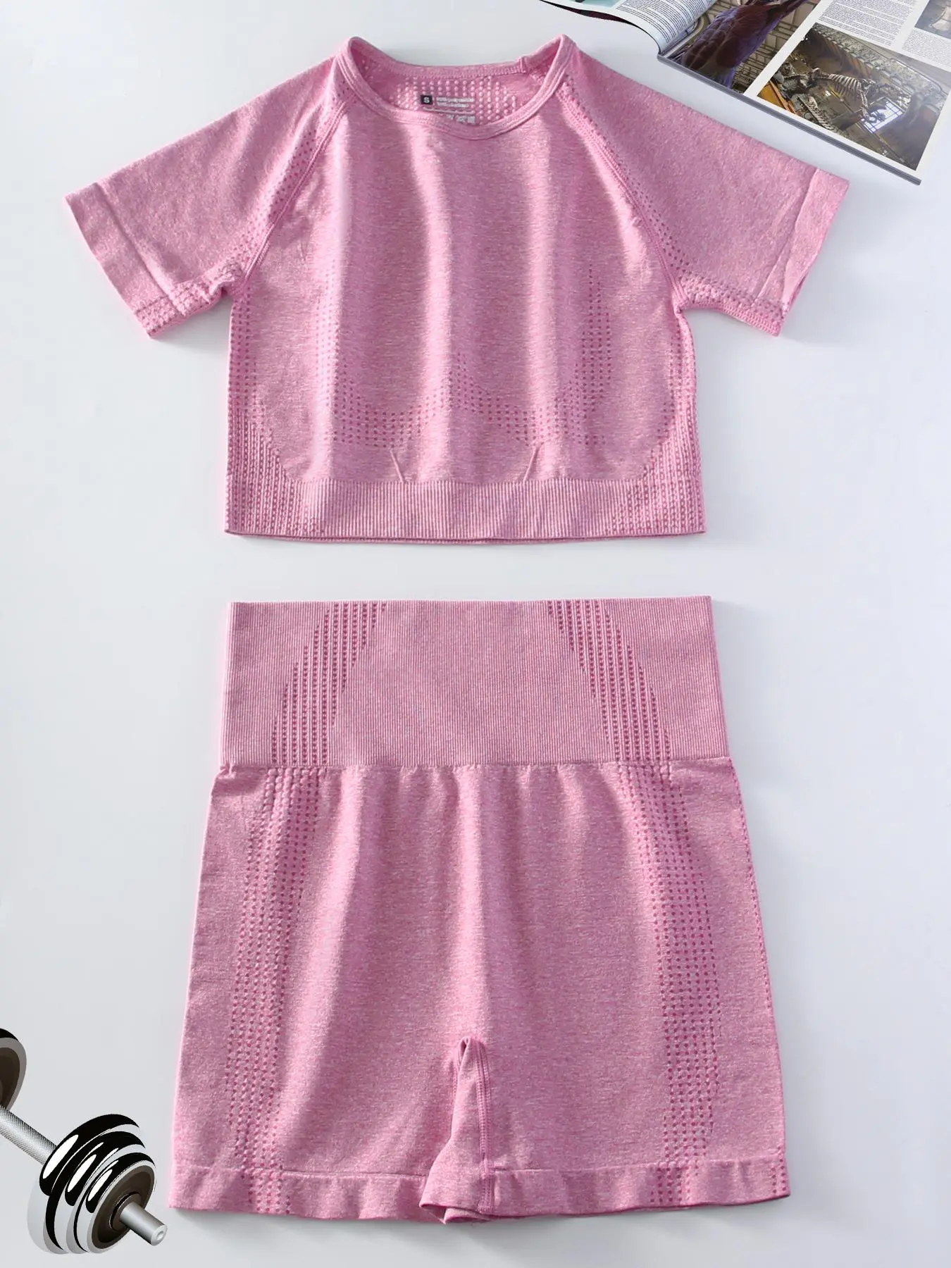 2 Counts Women's Basic Solid Raglan Sleeve Short Sleeve Crop Top & High Waist Shorts Tracksuit Set, Sporty Breathable Outfits for Summer Yoga Workout Running, Chav Sets