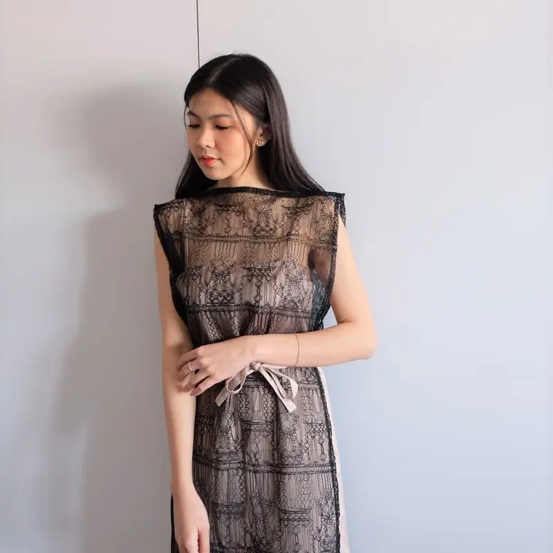 [ARELLE] - TOKYO DRESS in WHITE/ BLACK/ SAGE GREEN/ MAROON/ PEARL BLUE 1