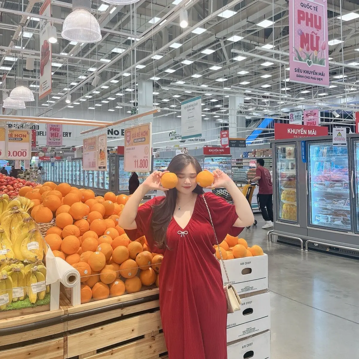 Hamie | Đầm thun cổ tim có xẻ tà freesize Nữ Voi Màu Đỏ