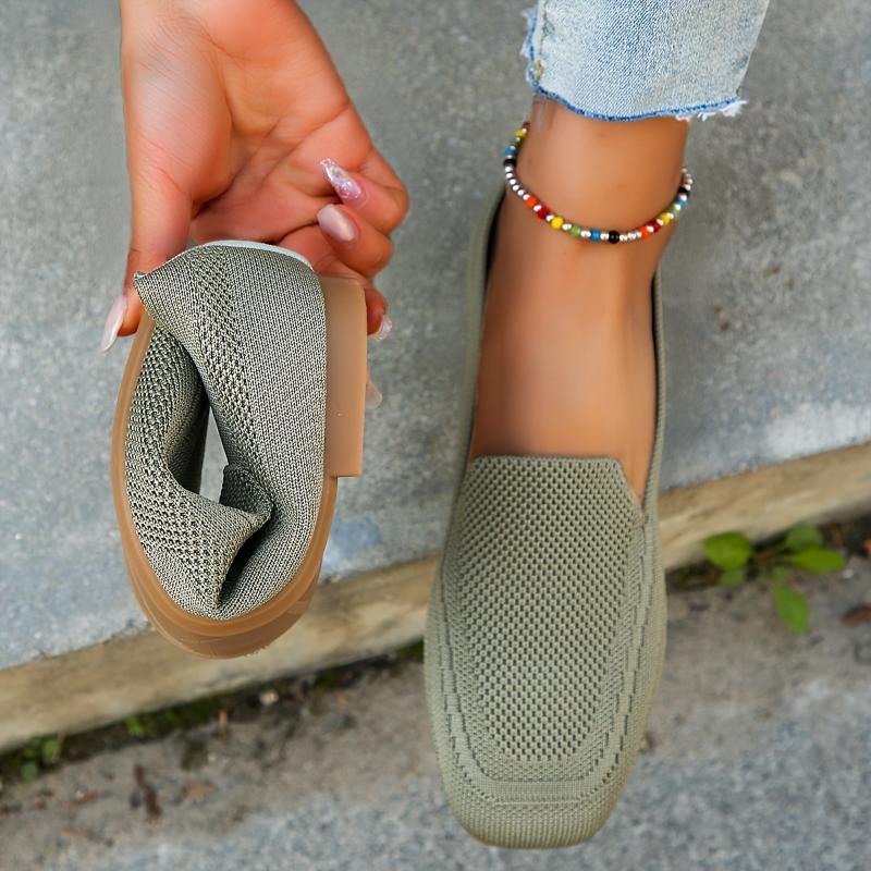 Women's flat shoes with one strap, breathable square head large size wide foot shoes, casual and light walking shoes for all seasons 0