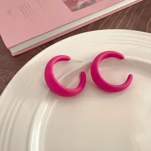 Anting-anting Hati Akrilik Warna Mewah untuk Pesta Jazz, Anting-anting Barbie Warna Pink