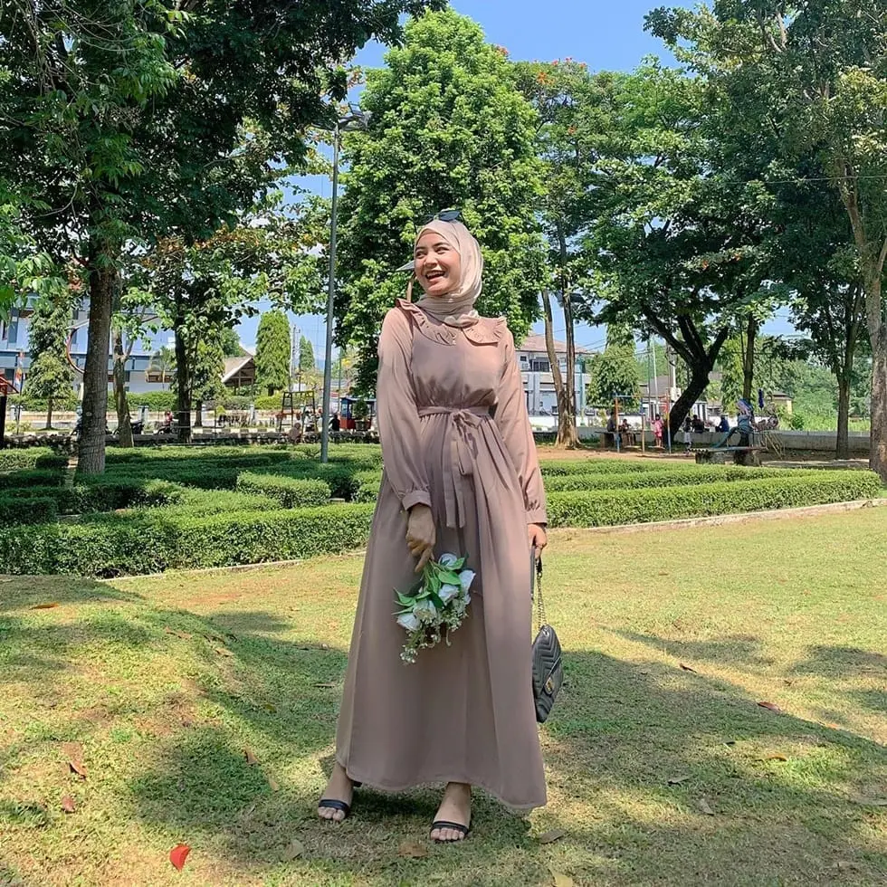 ZAHIDA GAMIS REMAJA || GAMIS KEKINIAN BUSUI FRIENDLY Fit Katun Muslim Panjang