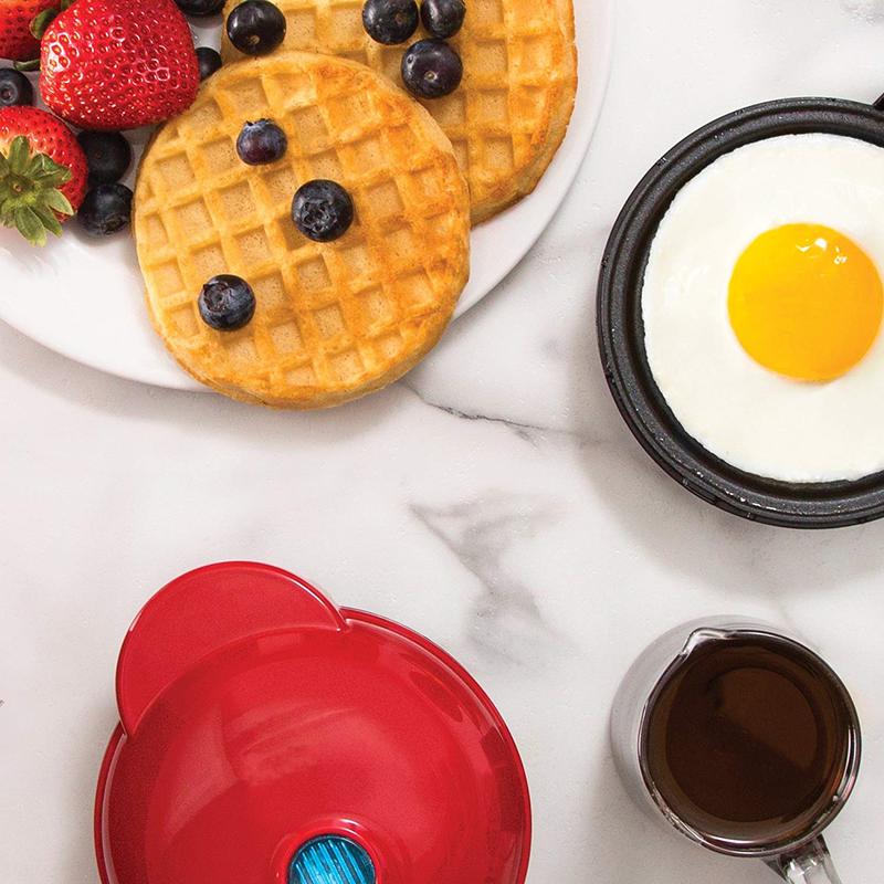 Product Introduction of Mini Waffle Machine Household Children Roast Machine Cake Machine 3