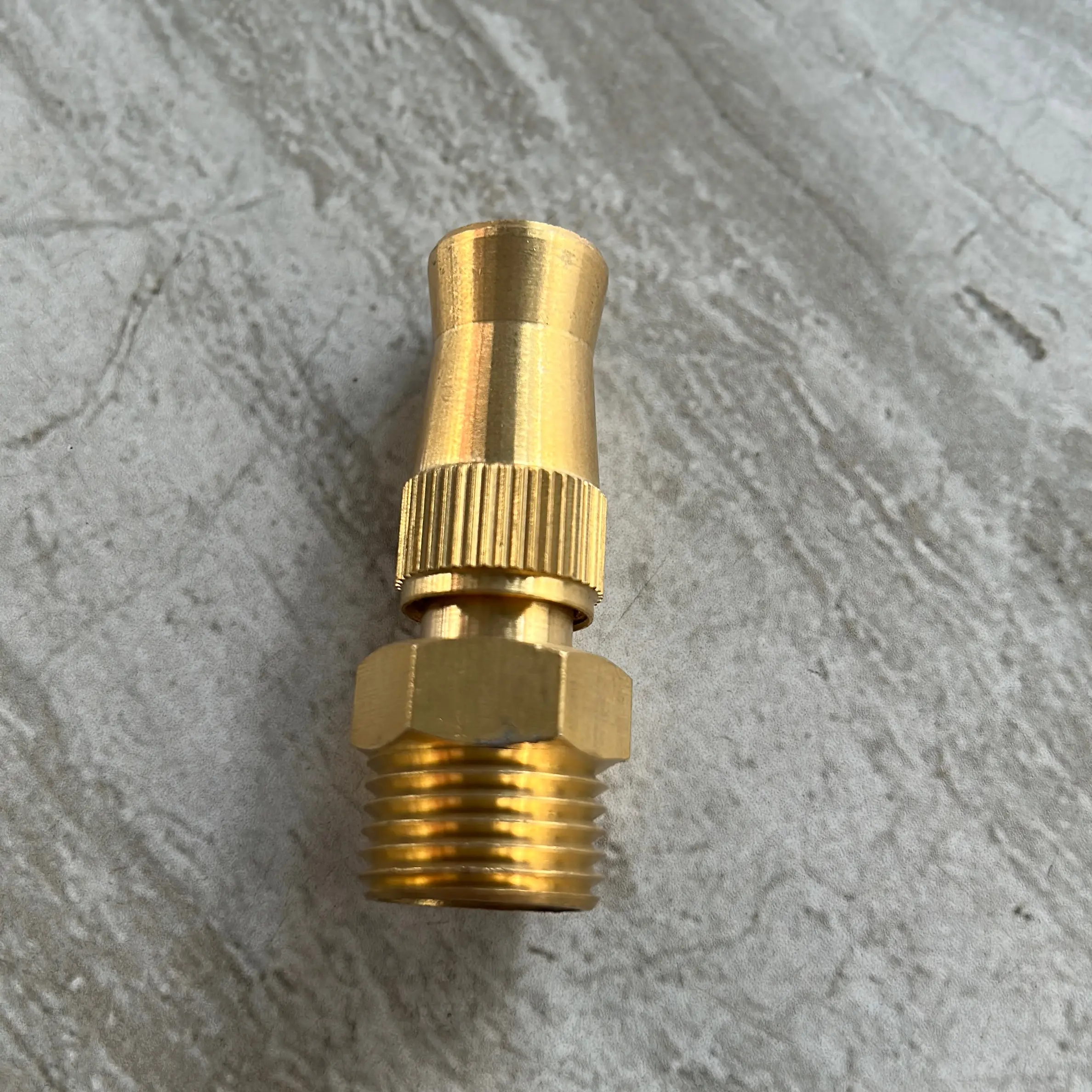 Đầu xịt tăng áp rửa xe đầu ren ngoài 21 dùng tiện lợi nhiều chế độ nước