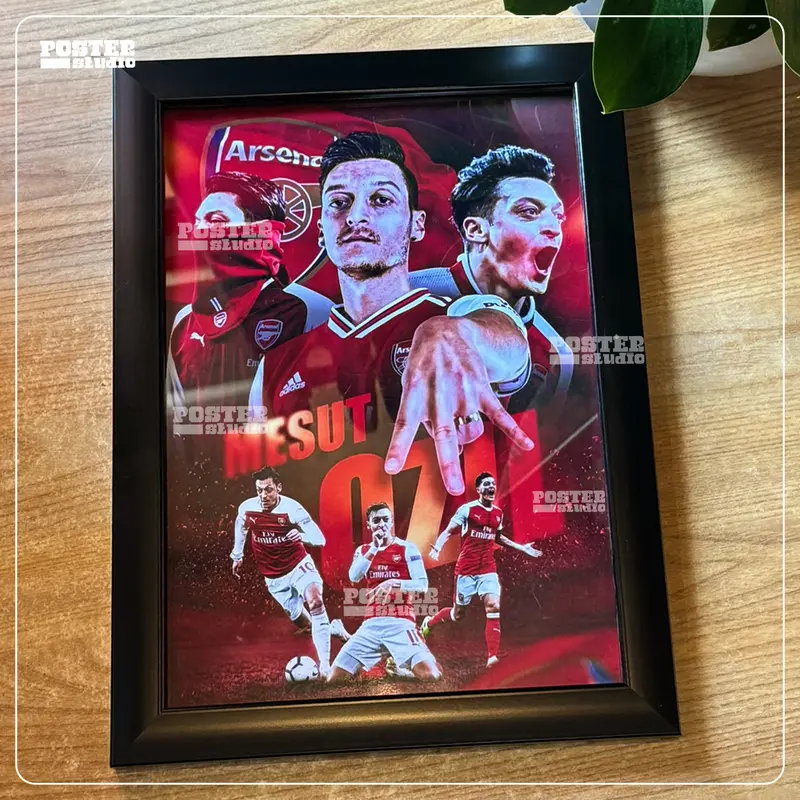 Khung ảnh poster Mesut Ozil gồm 2 kích thước để bàn A5 (18cm x 24cm), treo tường A4 (24cm x 35cm) Decor Decor Phòng 5