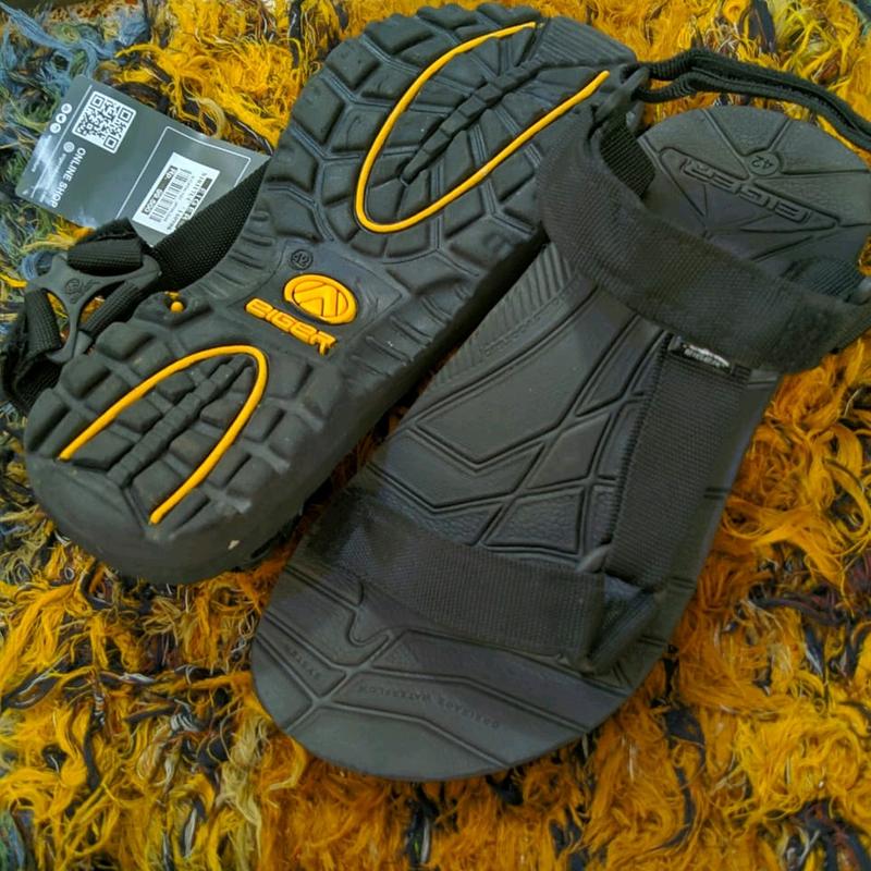 sendal jepit gunung eiger pria wanita adventure outdoor Karet Sandal 1