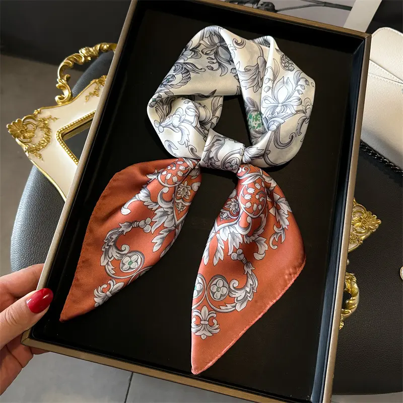 Khăn Quàng Cổ Vuông Cổ Áo Tóc In Hình, Dành Cho Nữ, Hàng Mới Về, 70CM (27,55inch), Làm Bằng Lụa, Mô Phỏng Lụa, Thích Hợp Cho Tiếp Viên, Khăn Choàng Nữ Công Sở, WJ70FZS-68 Women 2