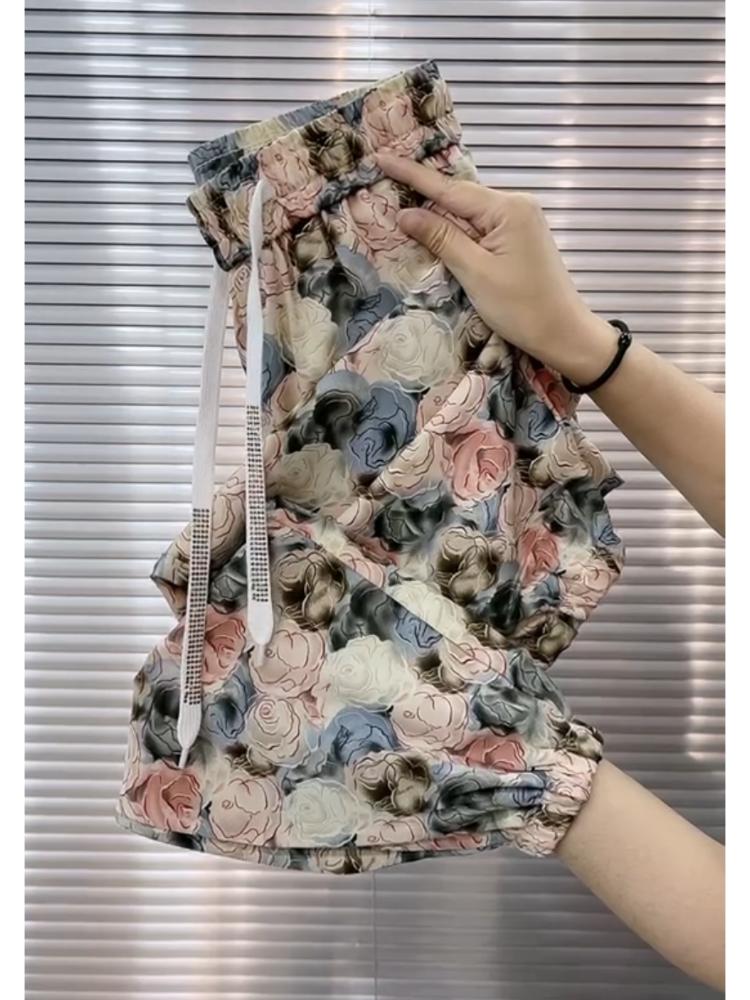 Product Introduction of Quần Mùa Hè, Quần Legging Lụa Lạnh Quần Hoa Mỏng Dáng Rộng Rãi Và Mỏng, Quần Thường Ngày Cho Nữ, Quần Cropped Xén, Quần Có Gân Mắt Cá Chân, Phong Cách Harem Women 1