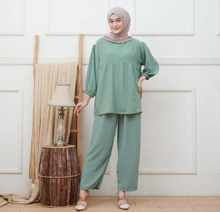 setelan fida one set cringkle airflow Muslim Wanita Crinkle Baju Atasan Celana Dewasa Panjang Remaja Kulot Casual Oversize 2
