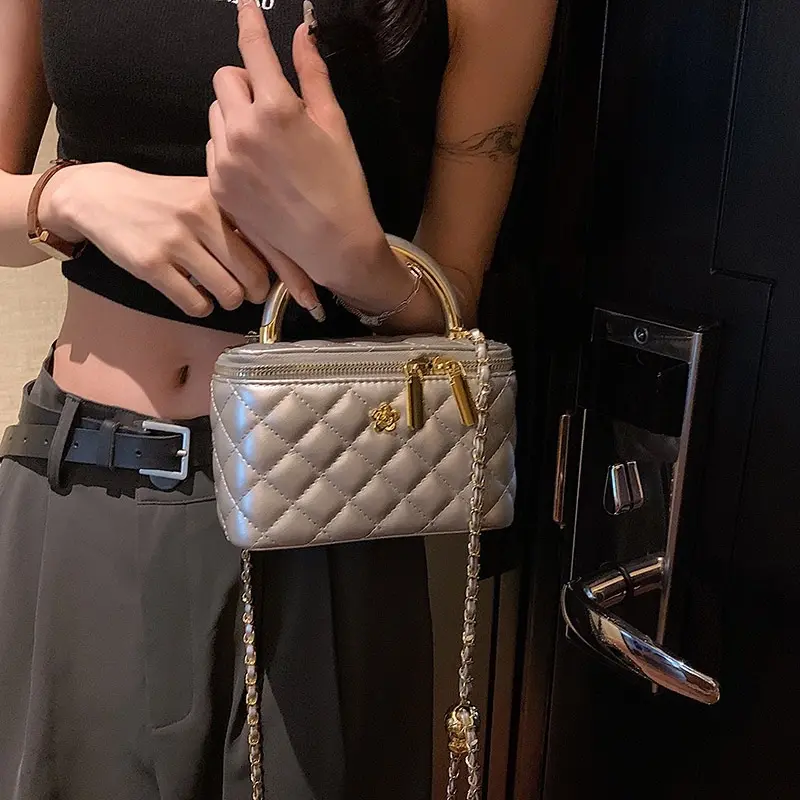 Túi cốp da quai kiềng mạ size 18 Bag Nữ Da 3